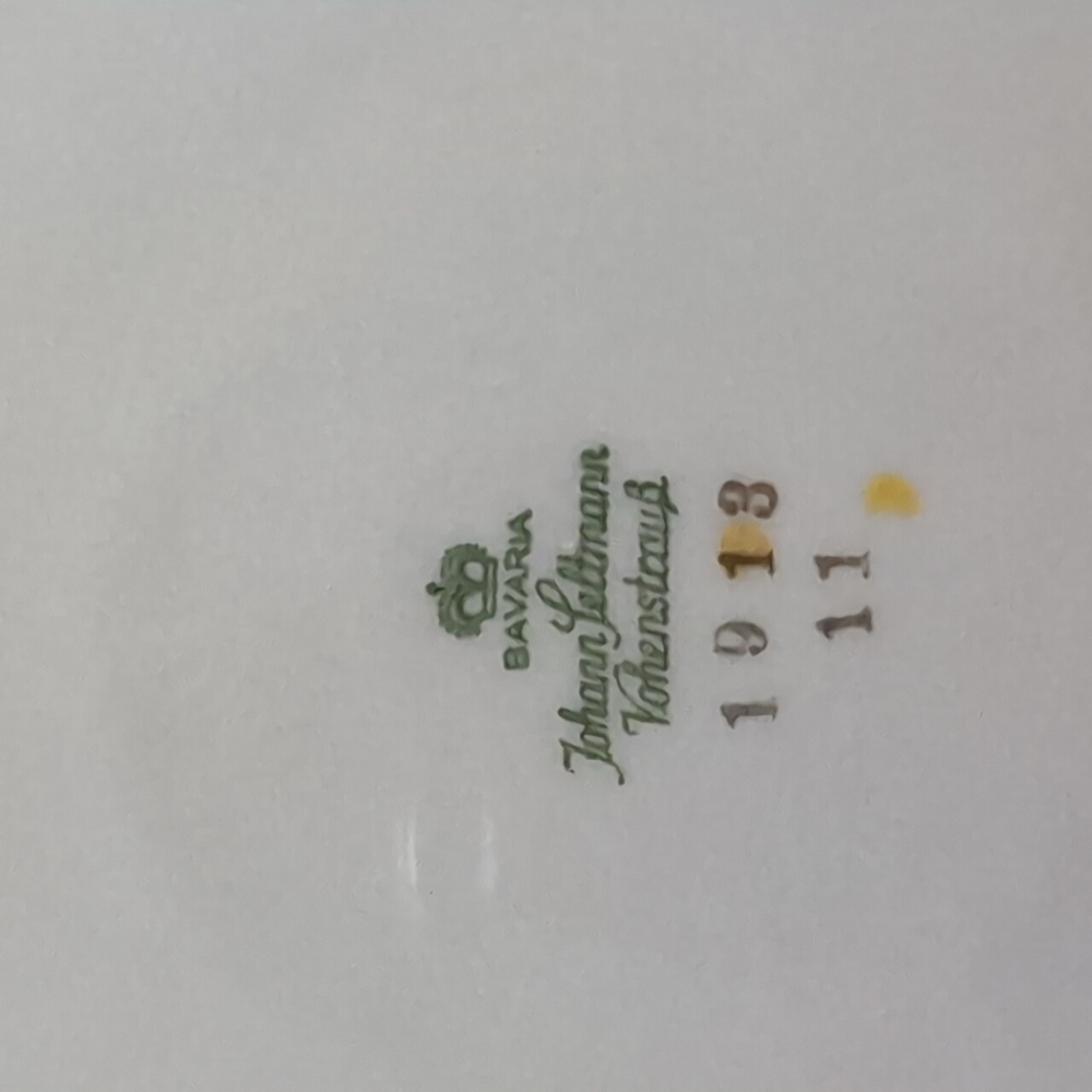 Decorative Plate - Picture 3 of 4
